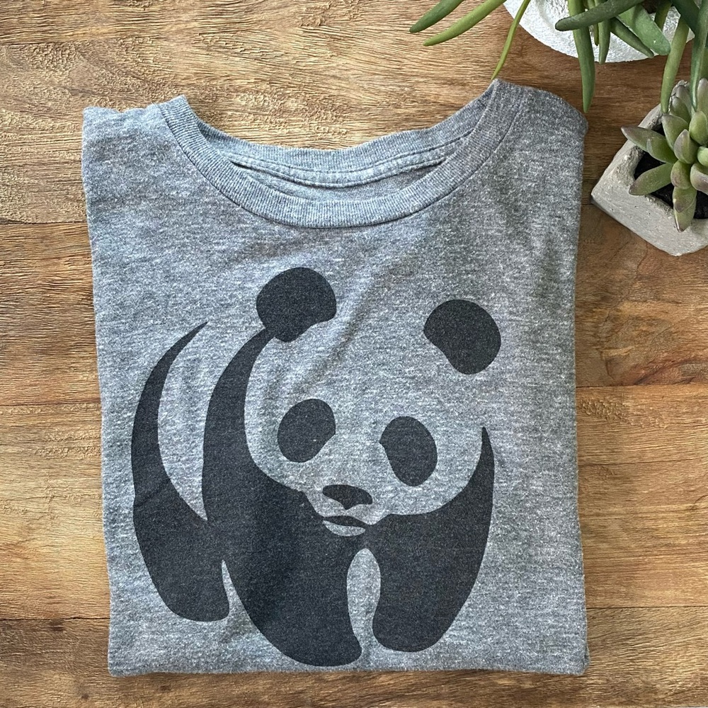 WORLD WILDLIFE FUND - Vintage T-Shirt with Panda Design